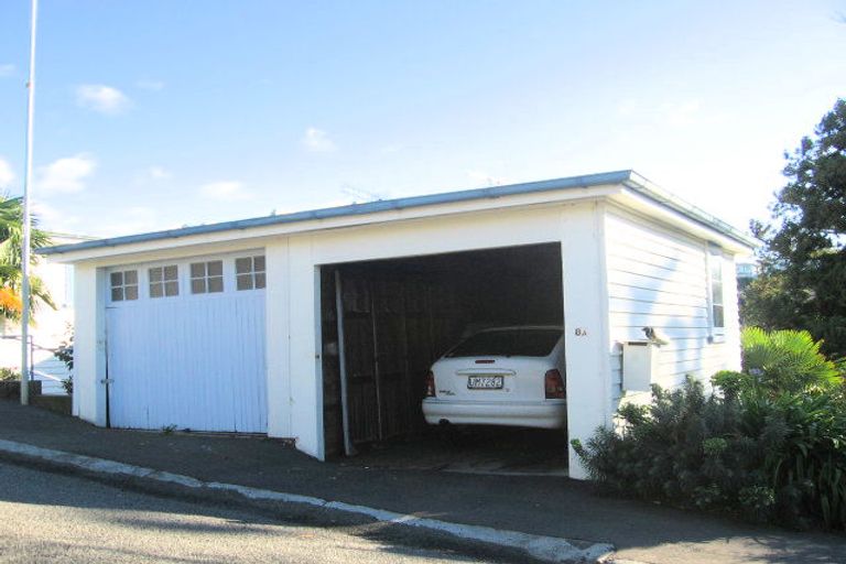 Photo of property in 8 Hadfield Terrace, Bluff Hill, Napier, 4110
