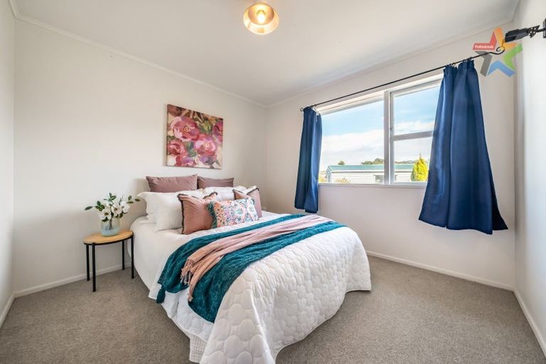 Photo of property in 29 Oakleigh Street, Maungaraki, Lower Hutt, 5010