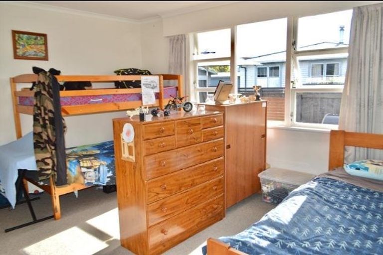 Photo of property in 25 Lemon Street, Otaki, 5512