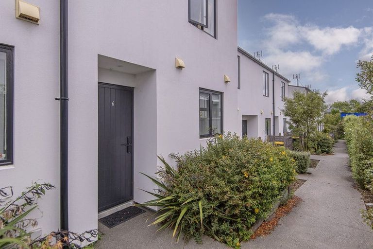 Photo of property in 6/255 Kilmore Street, Christchurch Central, Christchurch, 8011