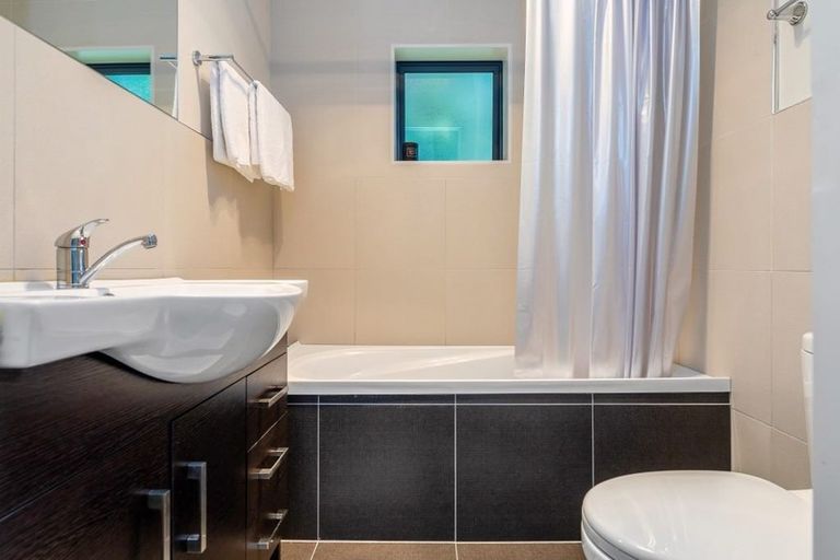 Photo of property in 45f Brandon Road, Glen Eden, Auckland, 0602