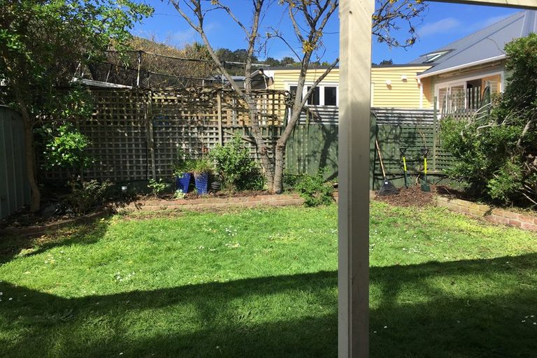 Photo of property in 11 The Parade, Island Bay, Wellington, 6023