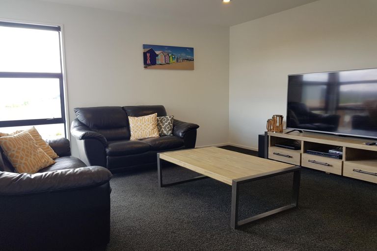 Photo of property in 24 Mistake Drive, Lake Tekapo, 7999