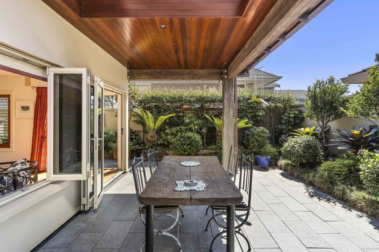 Photo of property in 164b Oceanbeach Road, Mount Maunganui, 3116