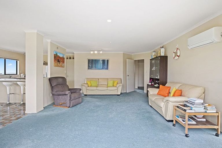 Photo of property in 915 East Coast Road, Kaiaua, Pokeno, 2473
