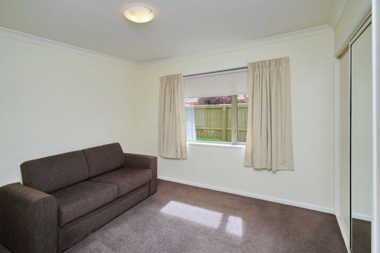 Photo of property in 10 Aintree Place, Rangiora, 7400