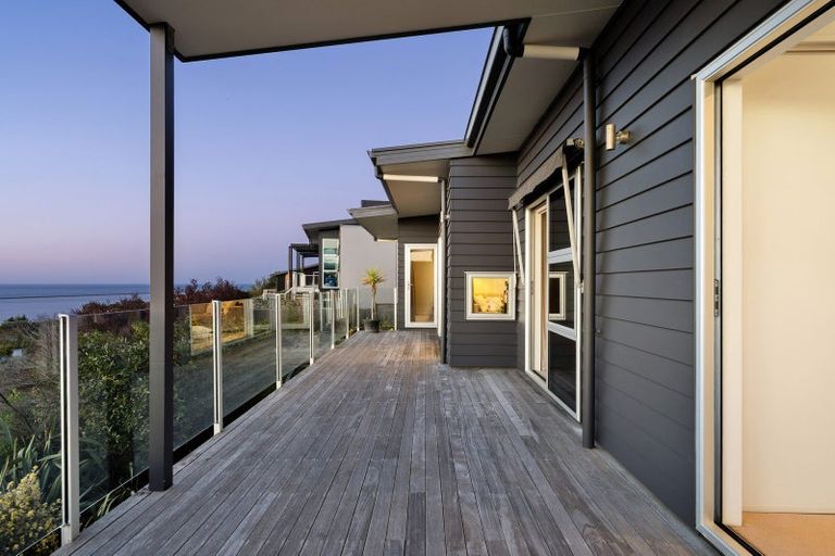 Photo of property in 8 Mana Heights, Marybank, Nelson, 7010