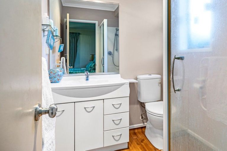 Photo of property in 19 Carrington Drive, Papamoa Beach, Papamoa, 3118