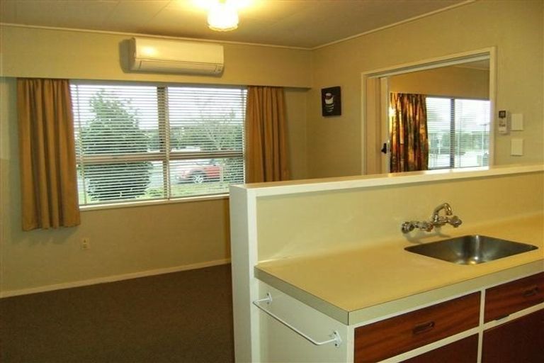 Photo of property in 800b Queen Street East, Parkvale, Hastings, 4122