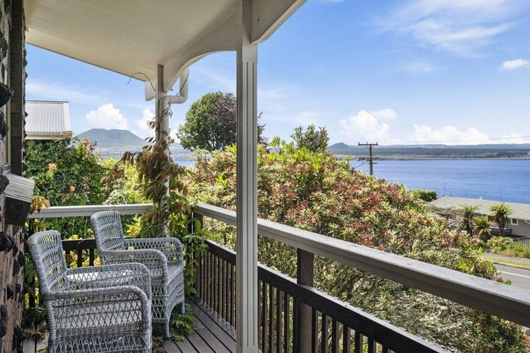 Photo of property in 48 Wakeman Road, Acacia Bay, Taupo, 3330