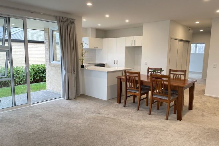 Photo of property in 53 Rodney Street, Howick, Auckland, 2014