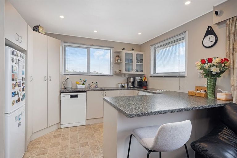 Photo of property in 156a Broderick Road, Johnsonville, Wellington, 6037