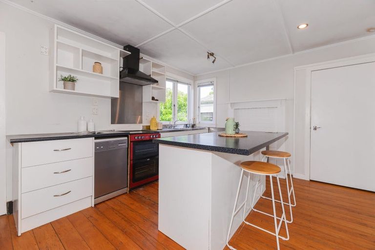 Photo of property in 31 Railway Street West, Papakura, 2110