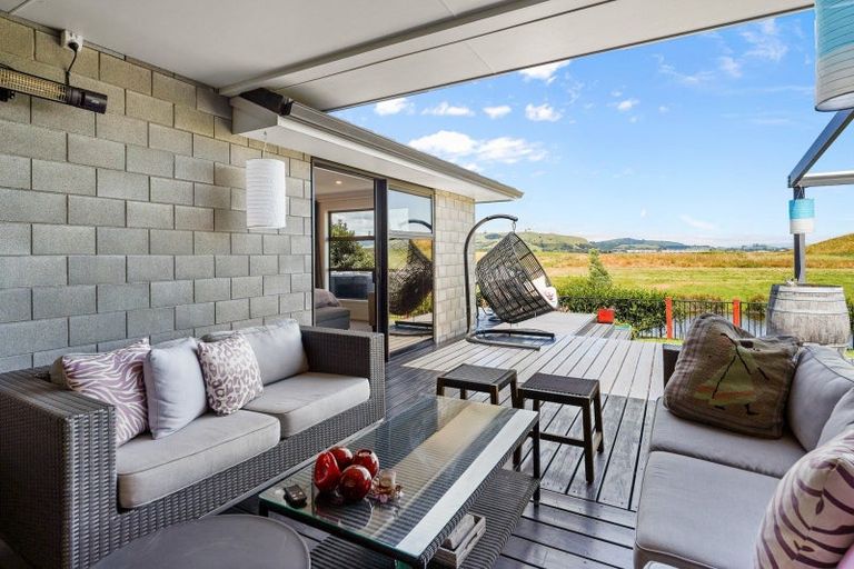 Photo of property in 9 Senecio Way, Papamoa Beach, Papamoa, 3118