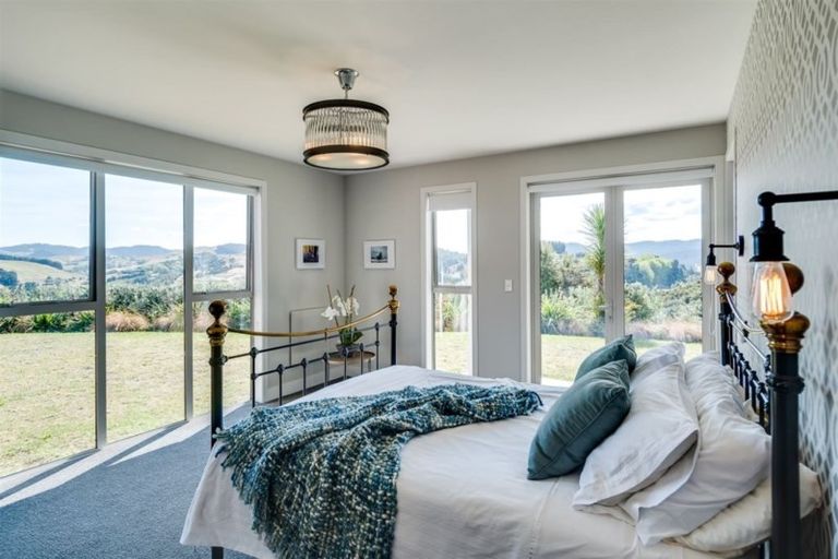 Photo of property in 22 Heipipi Drive, Eskdale, Napier, 4182