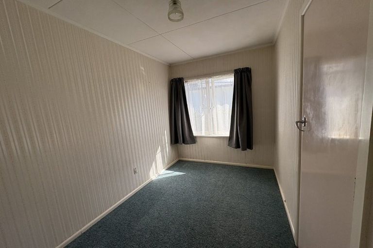 Photo of property in 7 Bowling Road, Greenmeadows, Napier, 4112