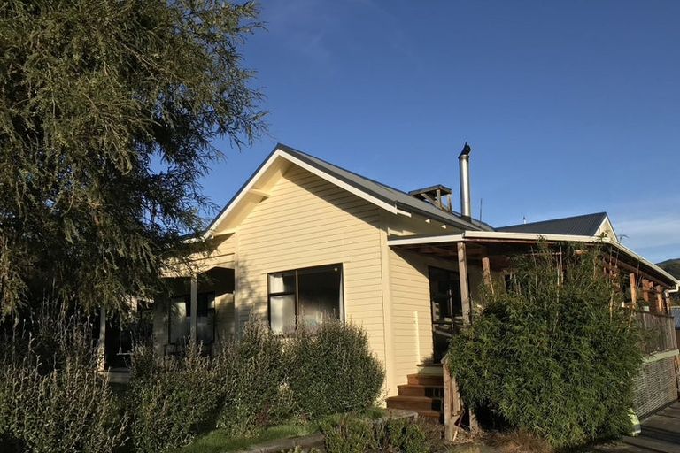 Photo of property in 86 Gibbs Road, Taihape, 4720