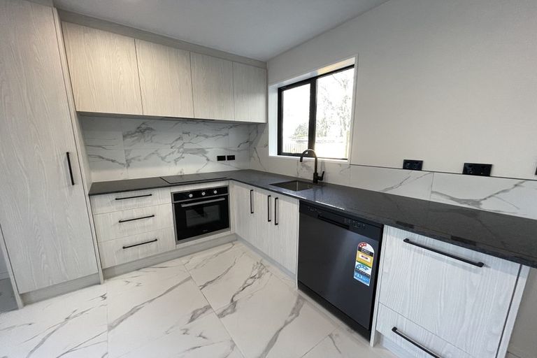 Photo of property in 5/488 Gloucester Street, Linwood, Christchurch, 8011