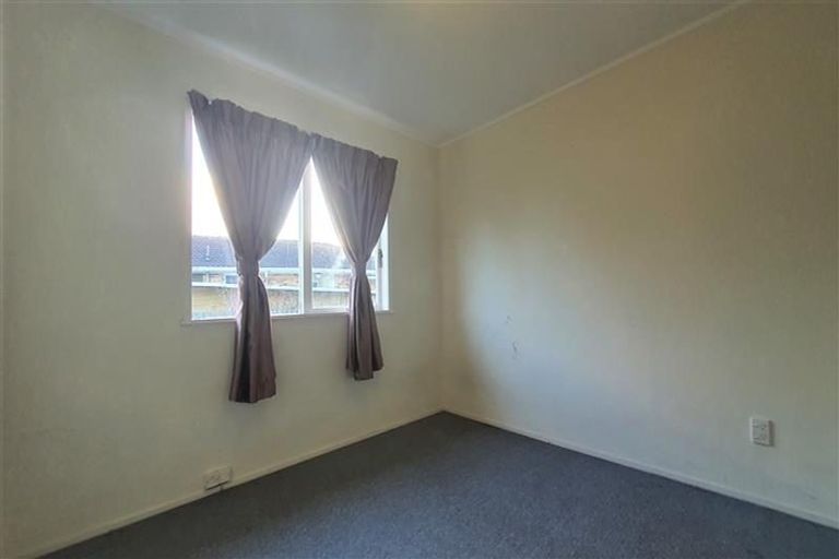 Photo of property in 17 Marybeth Place, Rosehill, Papakura, 2113