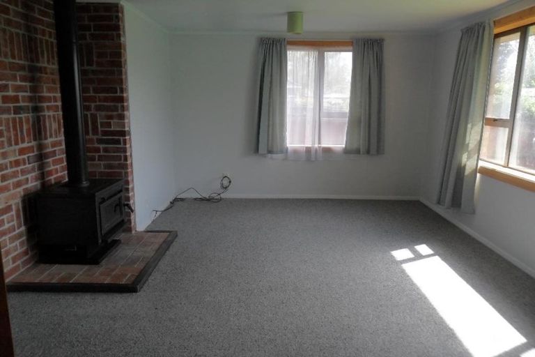 Photo of property in 30 Auburn Avenue, Upper Riccarton, Christchurch, 8041