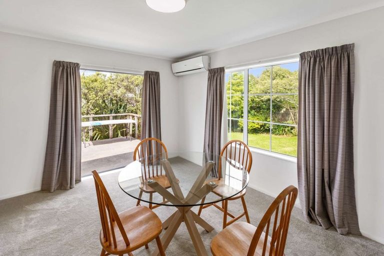 Photo of property in 155 Summerhill Drive, Fitzherbert, Palmerston North, 4410