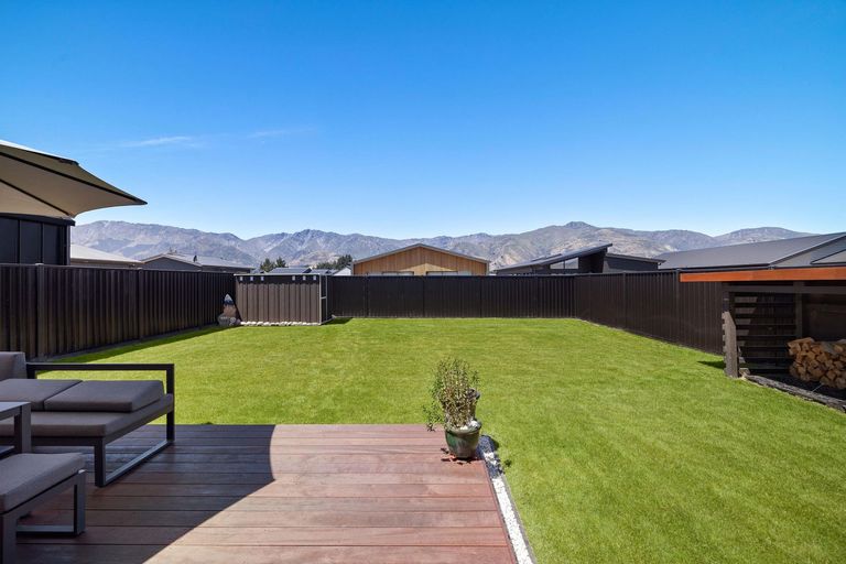 Photo of property in 5 Dunn Street, Lake Hawea, 9382