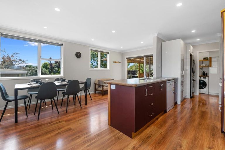 Photo of property in 49 Konene Street, Utuhina, Rotorua, 3015