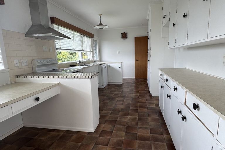 Photo of property in 216 Lake Road, Hauraki, Auckland, 0622