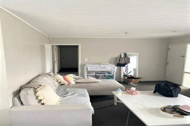 Photo of property in 19 Mona Vale, West Harbour, Auckland, 0618