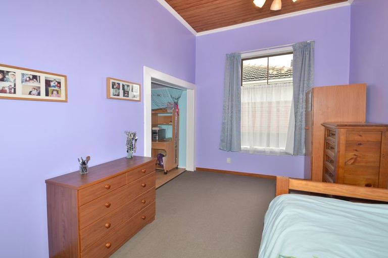 Photo of property in 28 Stirling Street, Andersons Bay, Dunedin, 9013