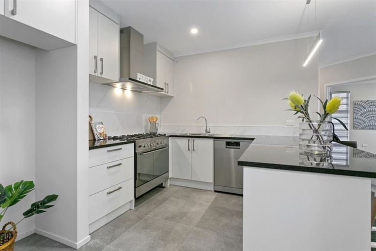 Photo of property in 10 Hehan Close, Cambridge, 3434