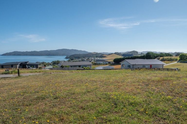 Photo of property in 24 Midgard Road, Coopers Beach, 0420