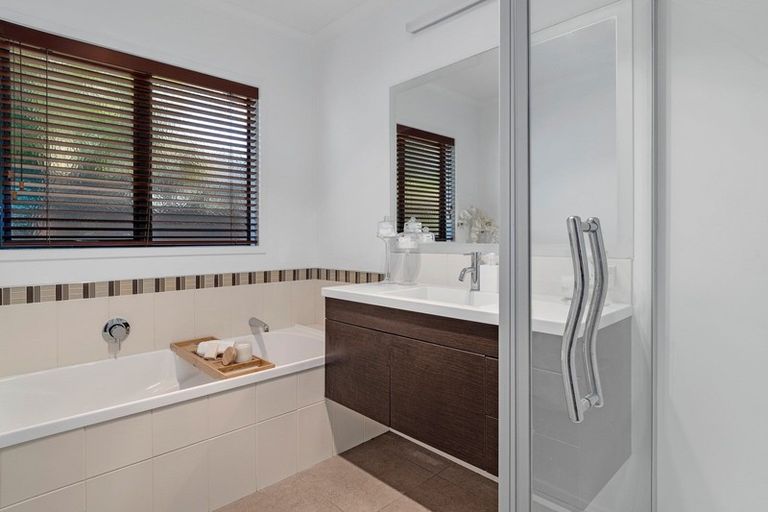 Photo of property in 144 Tuihana Drive, Papamoa Beach, Papamoa, 3118