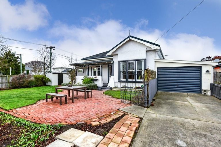 Photo of property in 1/96 Somerfield Street, Somerfield, Christchurch, 8024