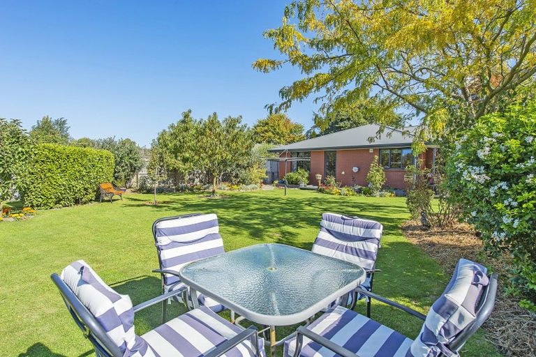 Photo of property in 23 Bridge Street, Southbridge, 7602