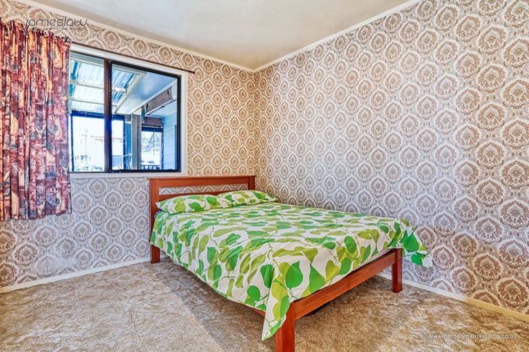 Photo of property in 87 Brunner Road, Glen Eden, Auckland, 0602