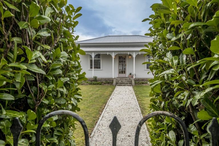 Photo of property in 14 Leamington Street, Hanmer Springs, 7334