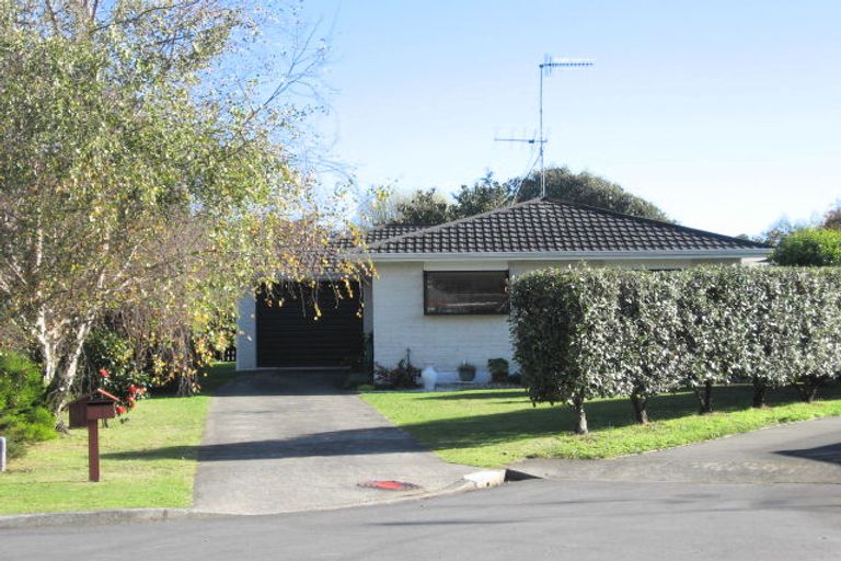 Photo of property in 10 Edward Court, Raumati South, Paraparaumu, 5032