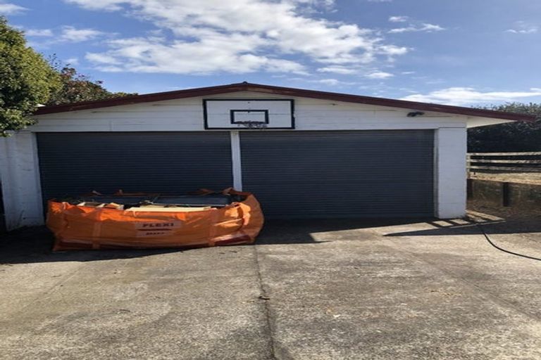 Photo of property in 24 Silvan Place, Bell Block, New Plymouth, 4312