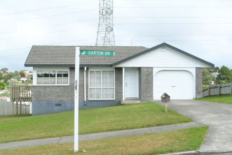 Photo of property in 73 Garton Drive, Massey, Auckland, 0614