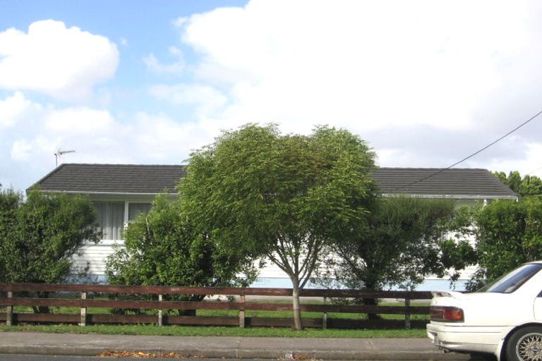 Photo of property in 49 Rathgar Road, Henderson, Auckland, 0610