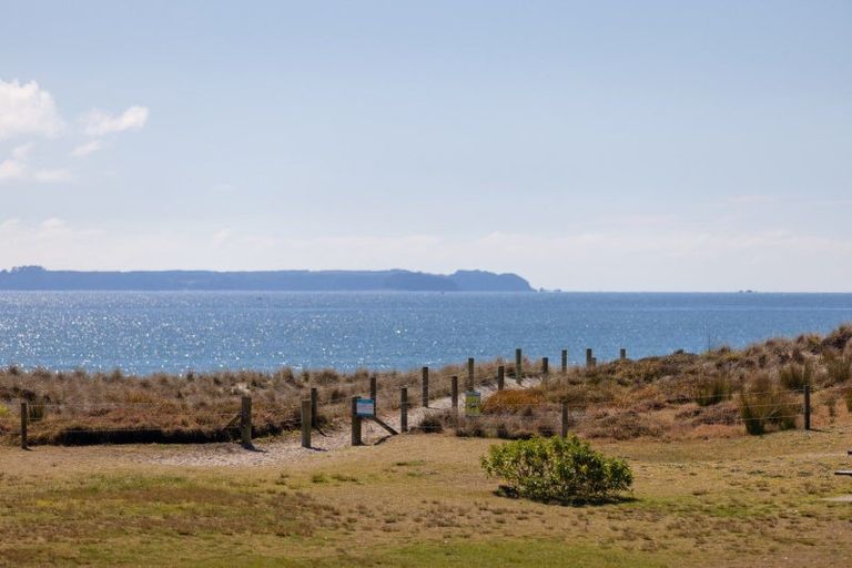 Photo of property in 1167 Papamoa Beach Road, Papamoa Beach, Papamoa, 3118
