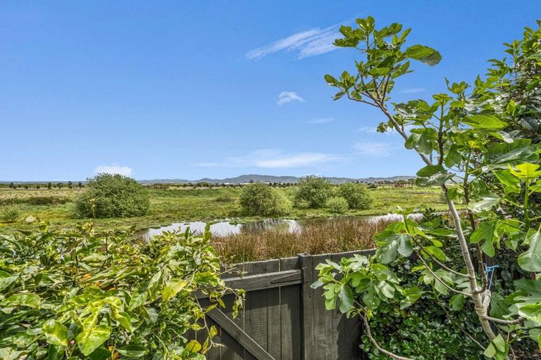 Photo of property in 60 Gibson Place, Papamoa Beach, Papamoa, 3118