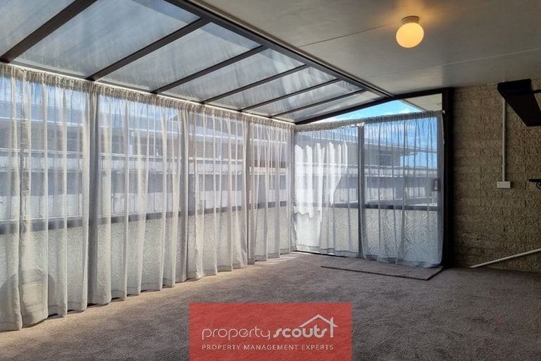 Photo of property in 5 Park Lane, Waitara, 4320