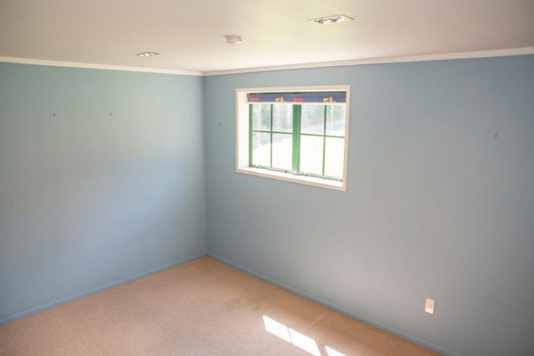 Photo of property in 42 Walker Road West, Aongatete, 3178