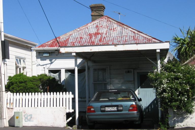 Photo of property in 82 Mein Street, Newtown, Wellington, 6021