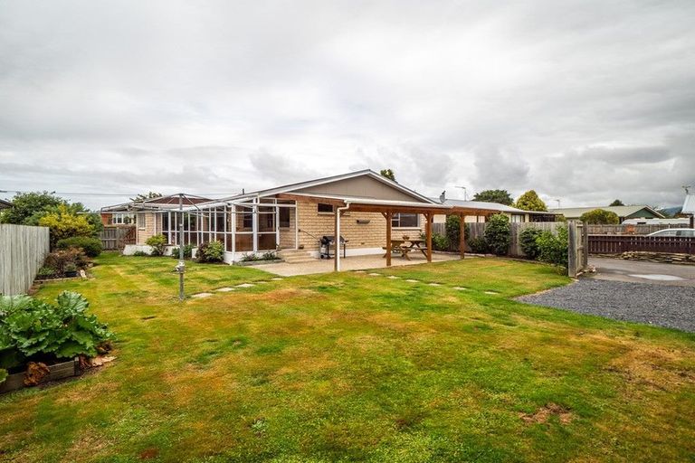 Photo of property in 30 Beaumaris Street, Outram, 9019