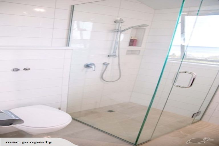 Photo of property in 4 Aranoni Track, Clifton, Christchurch, 8081