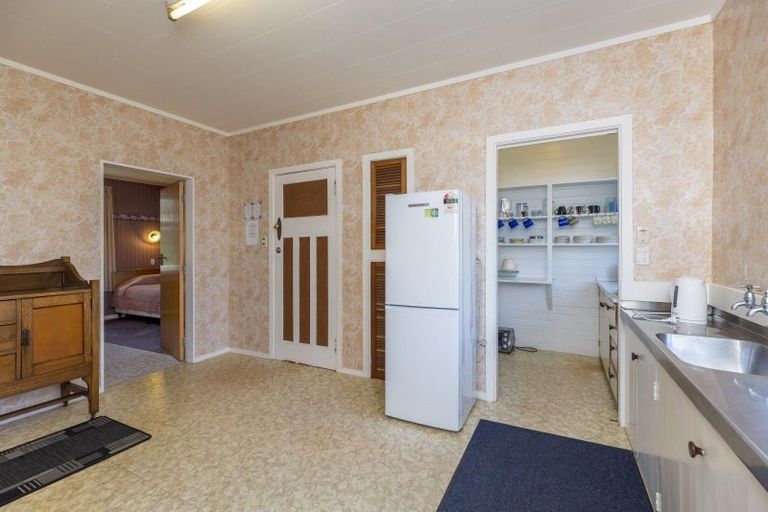 Photo of property in 82 The Parade, Paekakariki, 5034