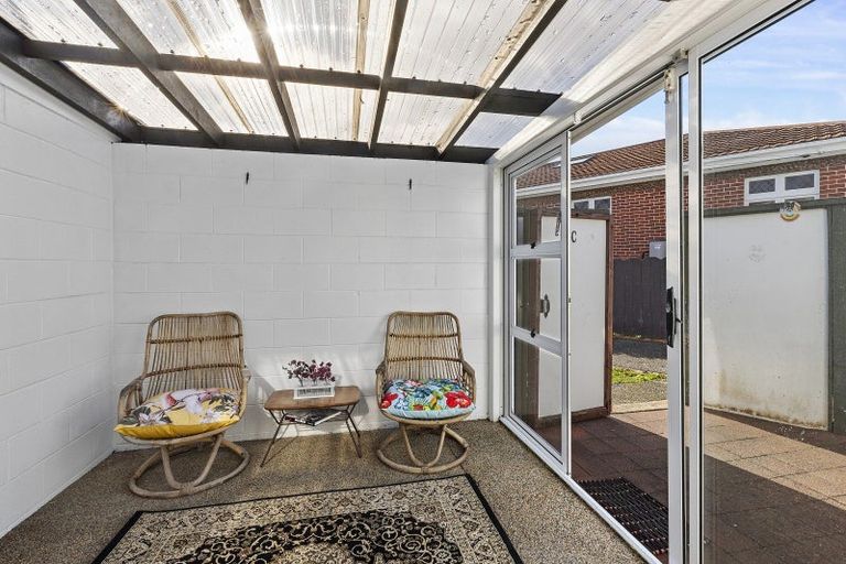 Photo of property in 9c Dekka Street, Khandallah, Wellington, 6035